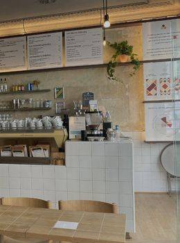 Cadeau Cafe - Coffee Shop, Cafe, Brunch Restaurant, Coffee Shop